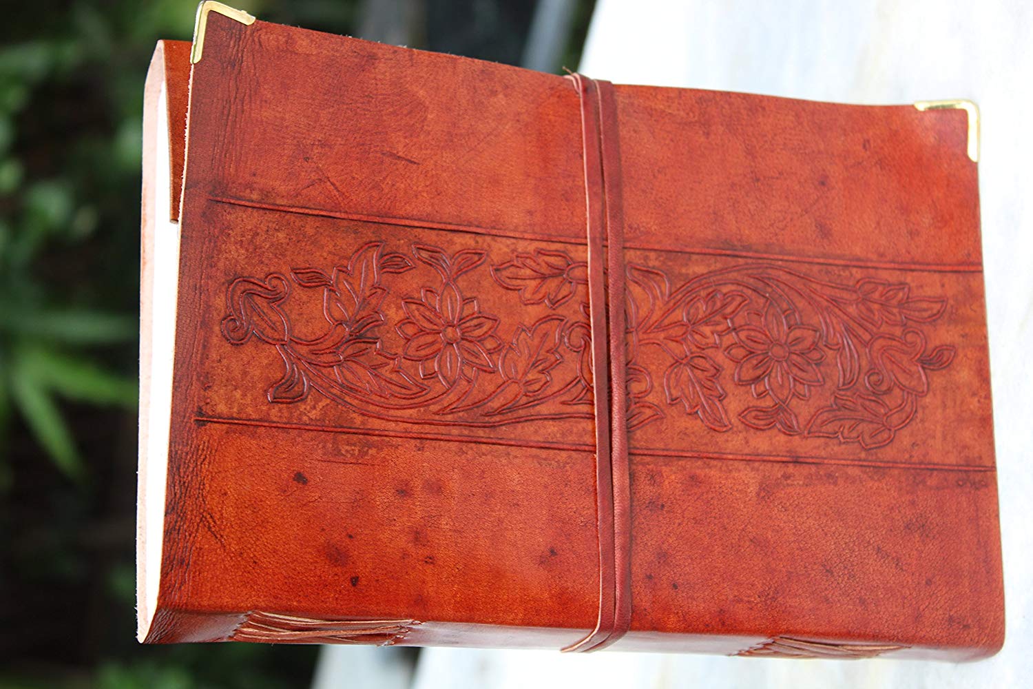 Large vintage heart embossed leather journal Instagram photo album (handmade paper) - cuerobags