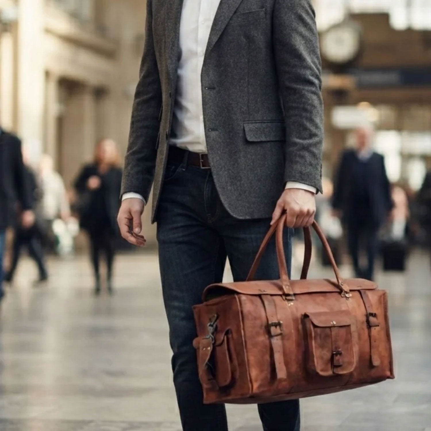 Aspen Leather Weekender Flap Duffle Bag
